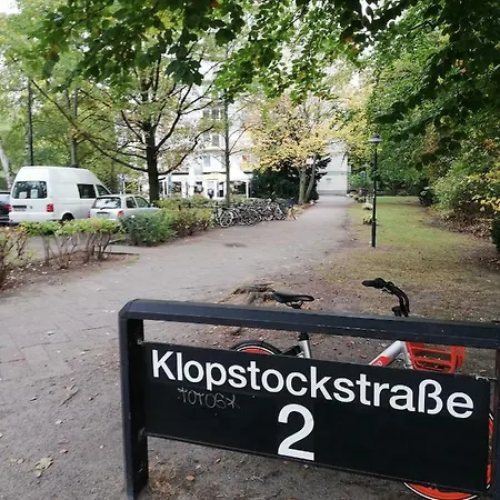 Oase Im Park * Berlin